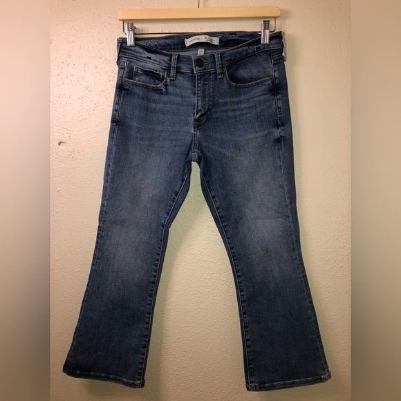 Banana Republic X Olivia Palermo Medium Wash Dark Rinse Crop Flare Leg Jeans - Picture 5 of 14